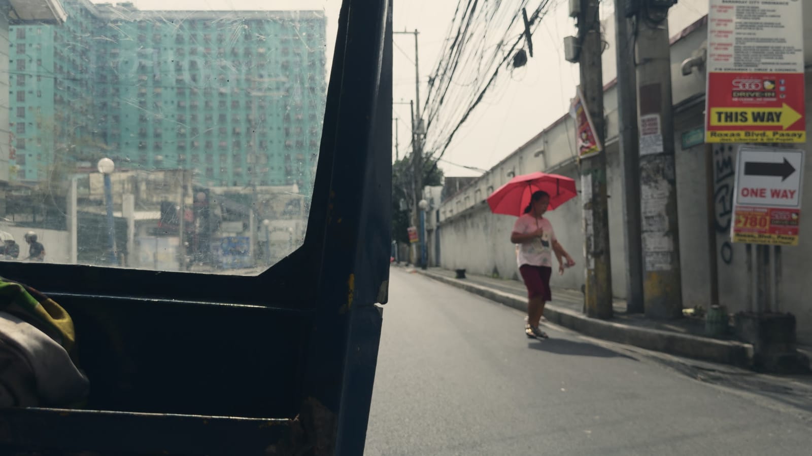 Jockey, applied to log footage of a street in Manila