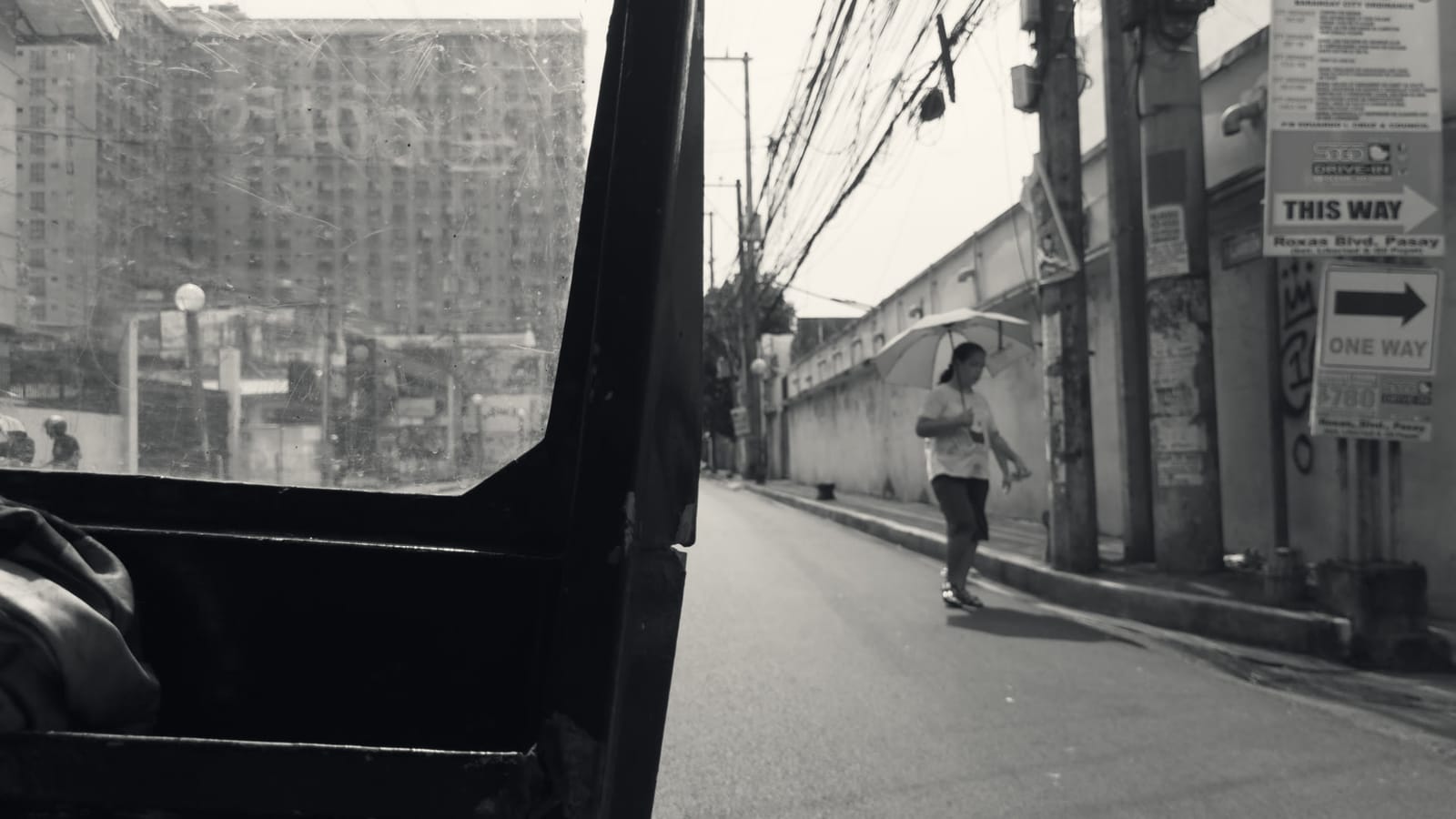 Selenium Mono, applied to log footage of a street in Manila