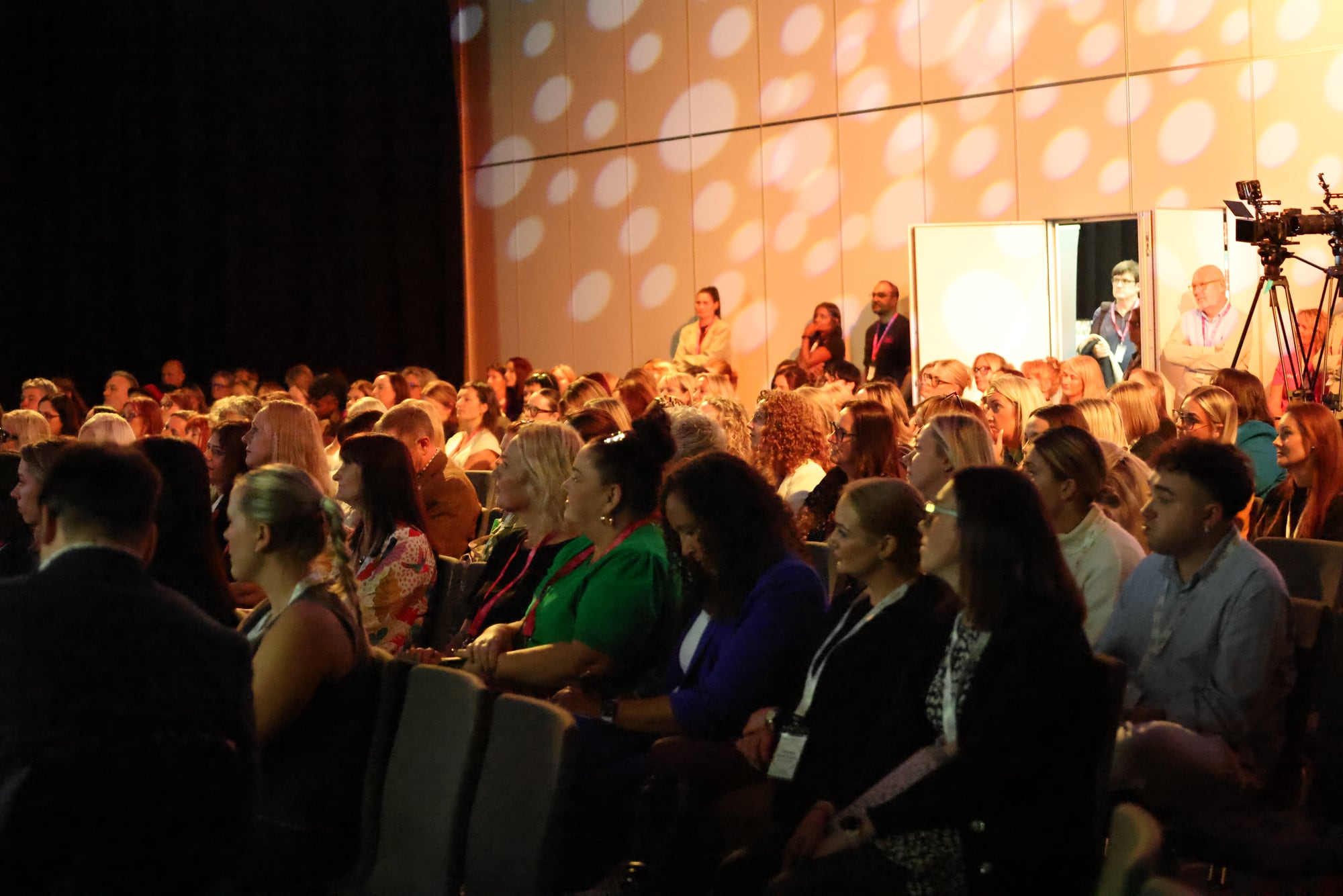 Business events: A full room at a conference