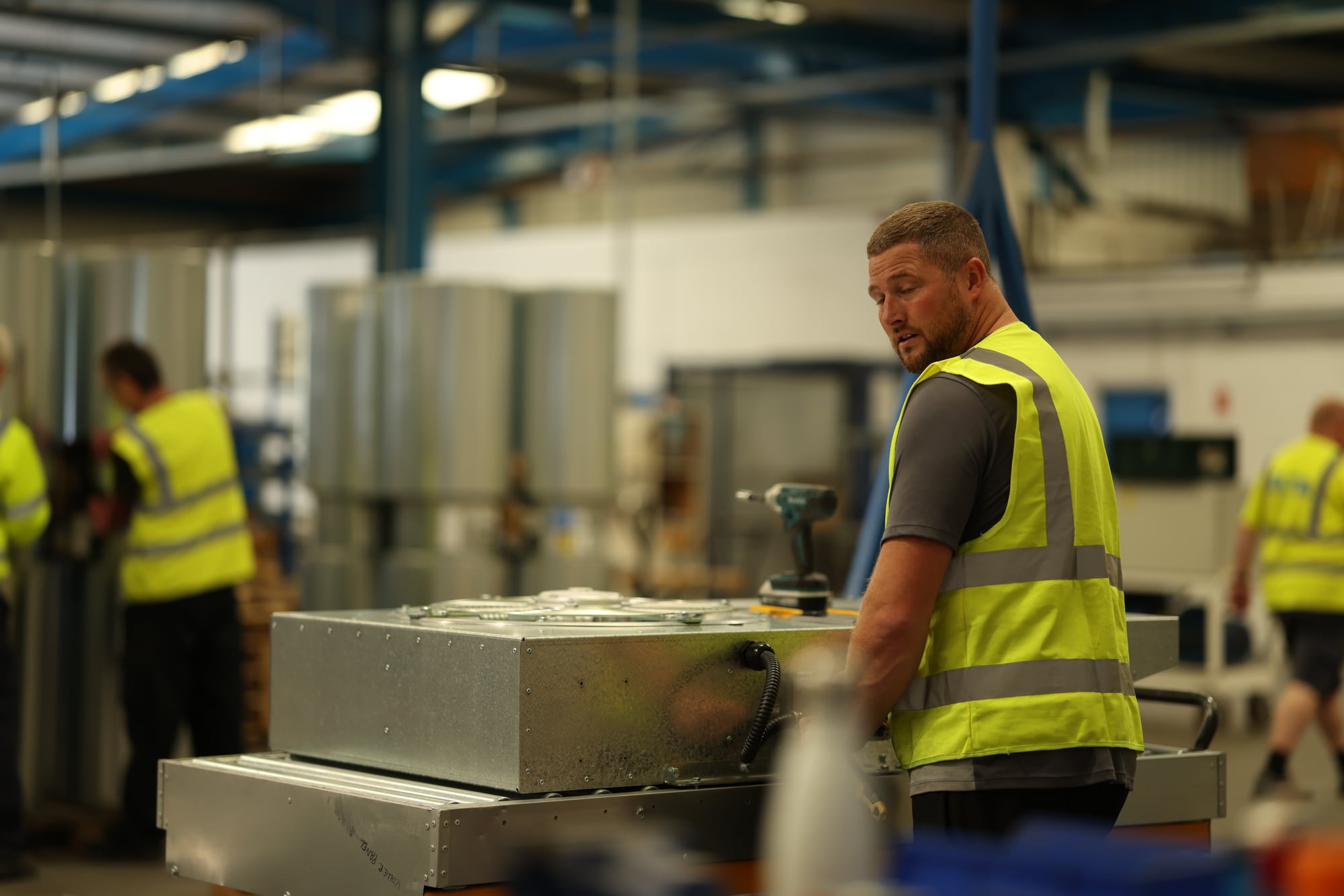 Industry & manufacturing: Assembly on the factory floor
